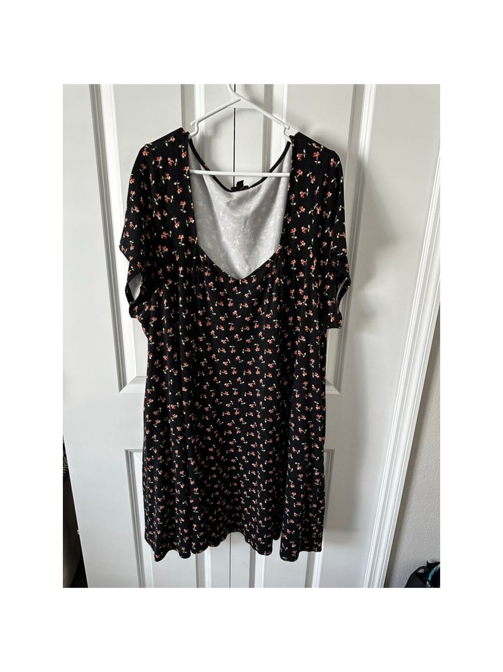 TORRID Black Red Floral Mini Dress Plus Size 5X